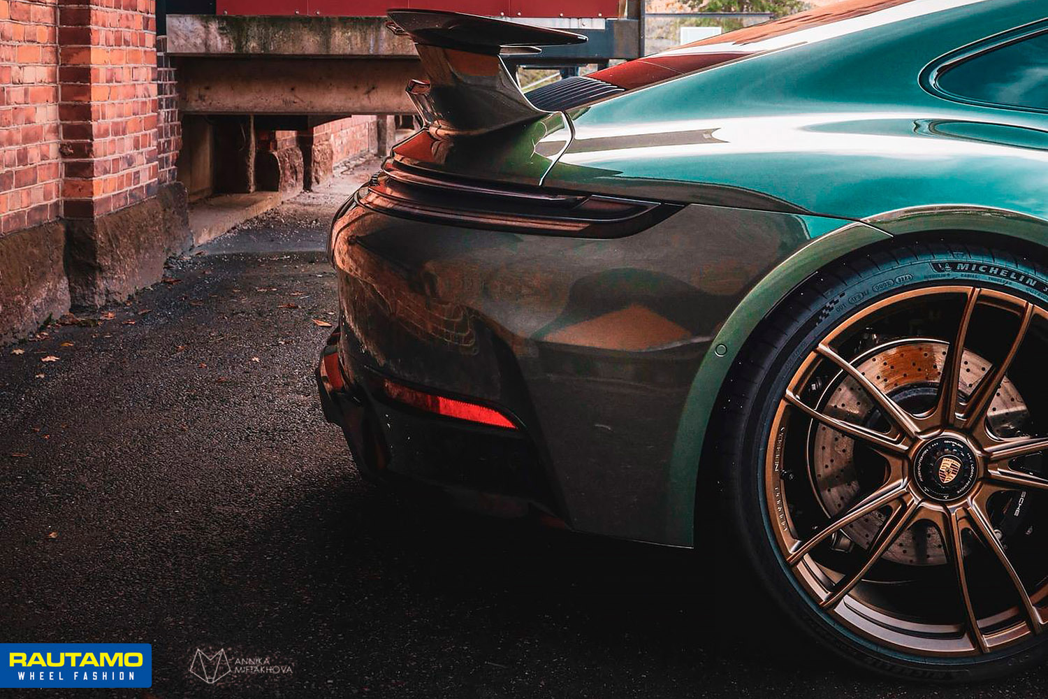 Porsche 911, Vossen Forged S17-06 48 CUSTOM COLORS