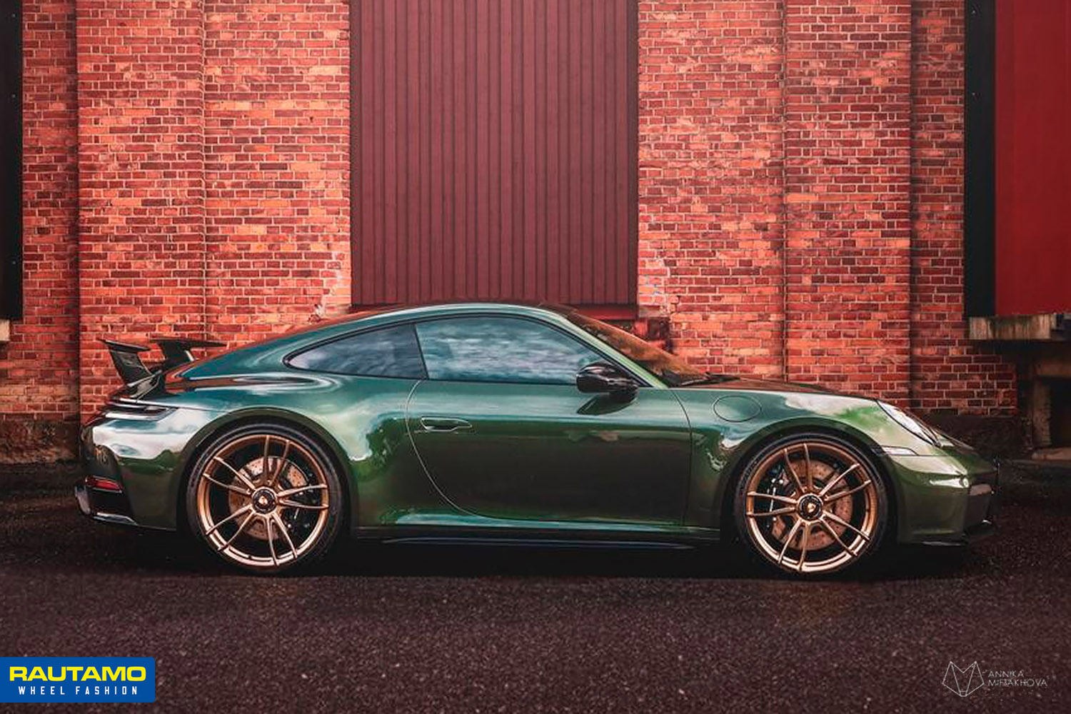 Porsche 911, Vossen Forged S17-06 48 CUSTOM COLORS