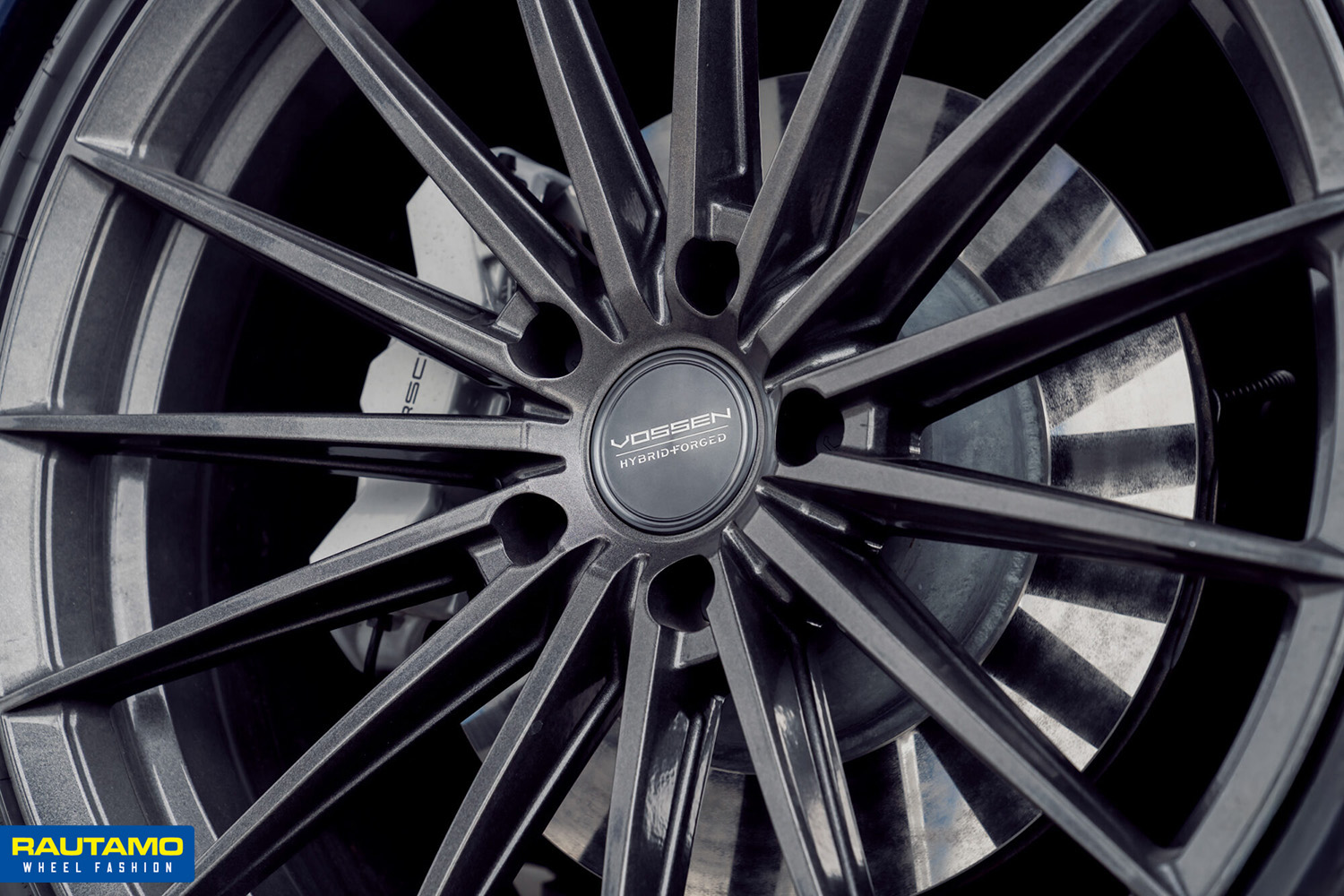 Porsche Taycan 4S Vossen HFX-4