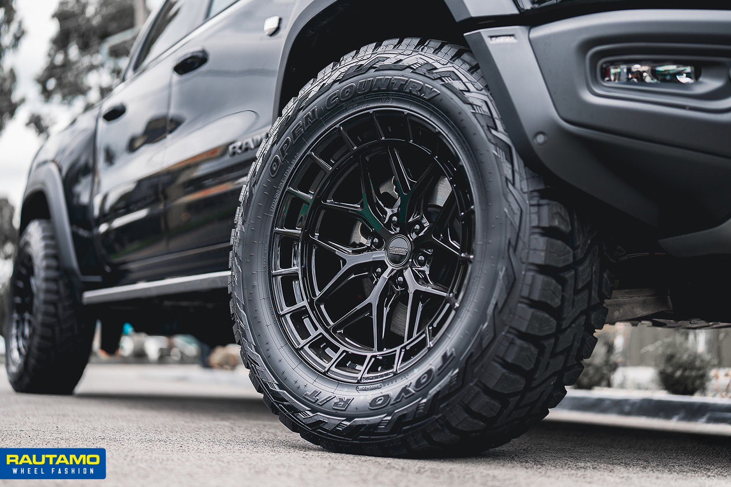 Vossen HFX-1 off road vanteet autoon bil fälgar Ford Raptor