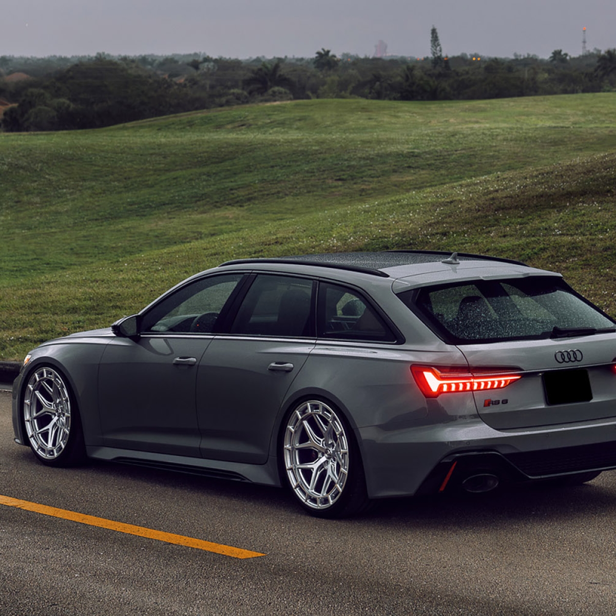 Audi RS6 Vossen HFX-1 Silver